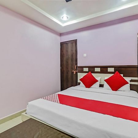 Super Hotel O Royal Raj Nandgaon Bagian luar foto
