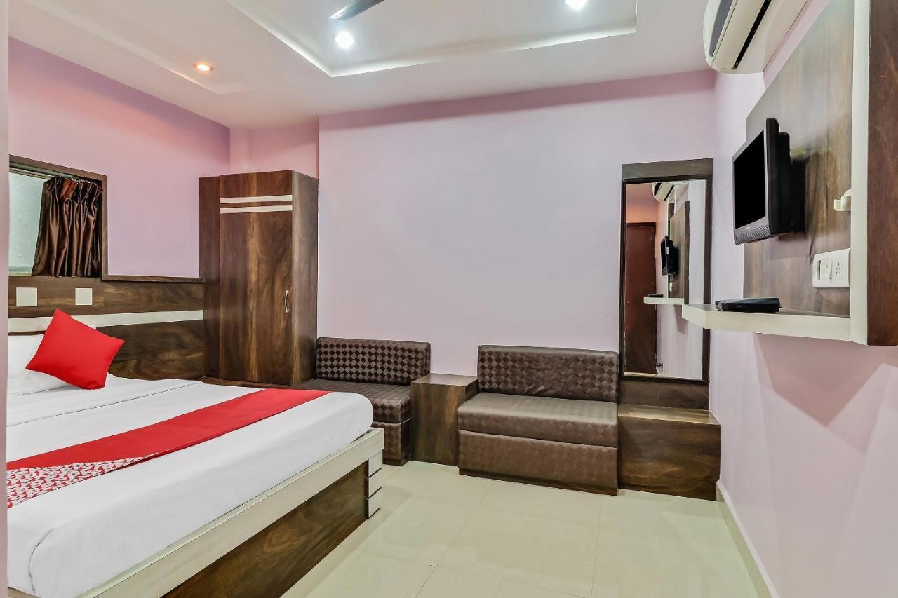 Super Hotel O Royal Raj Nandgaon Bagian luar foto