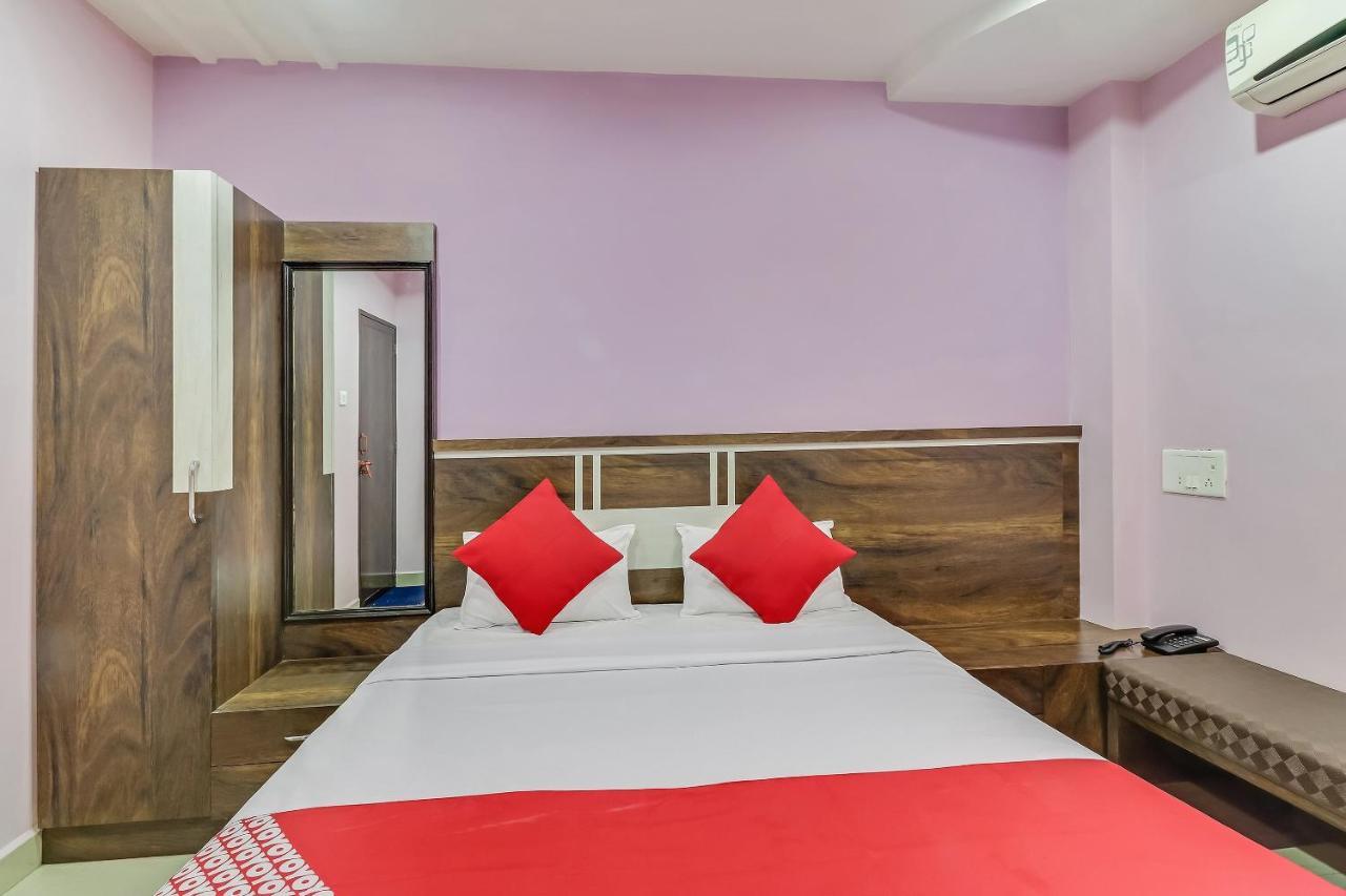 Super Hotel O Royal Raj Nandgaon Bagian luar foto